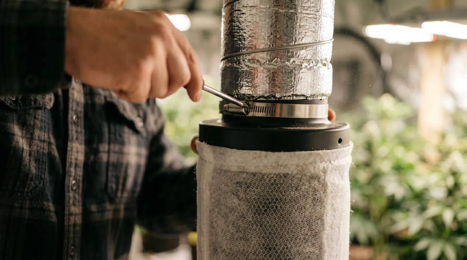 AZARIUS · Schritt 2: Filter zum Ventilator passen lassen — nicht umgekehrt