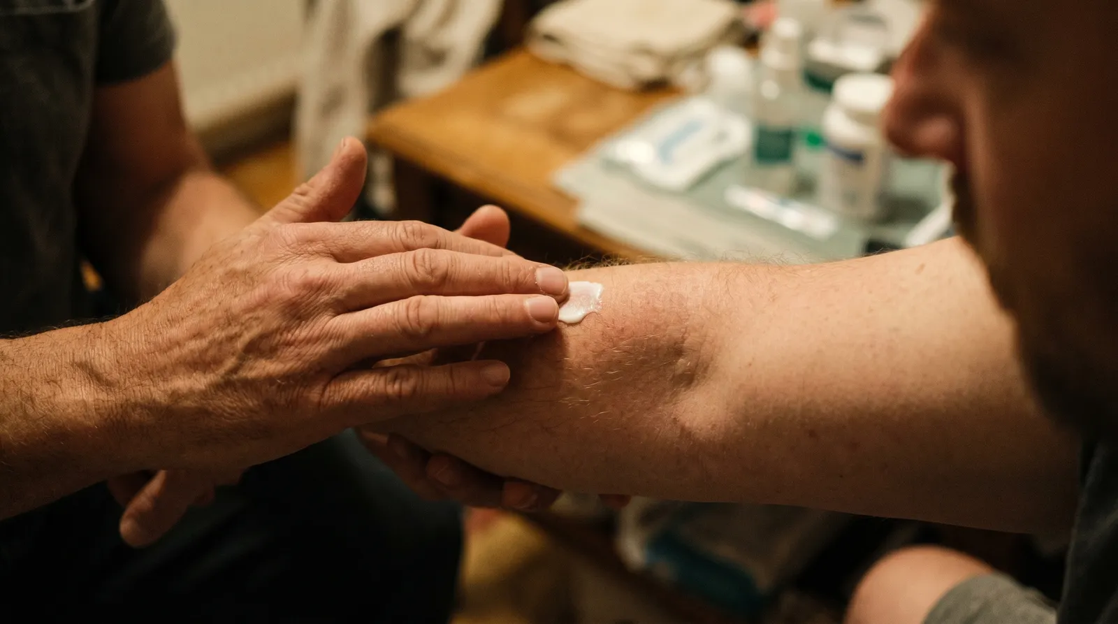 AZARIUS · Topikal CBD-absorption — hvad forskningen har målt