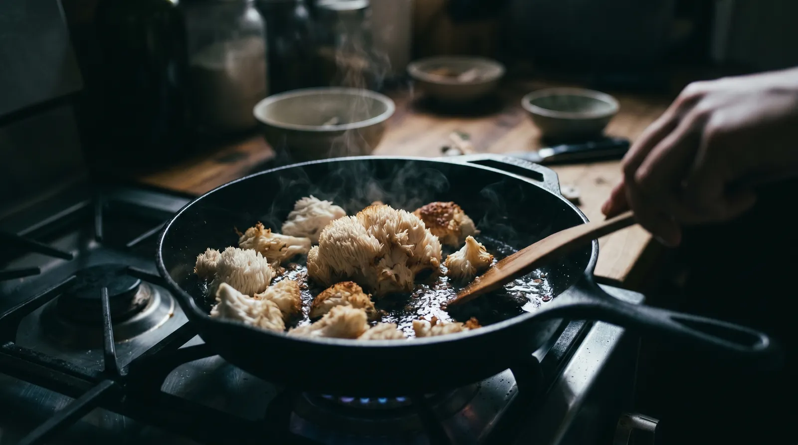 AZARIUS · Does Cooking Destroy Lion's Mane's Beneficial Compounds?